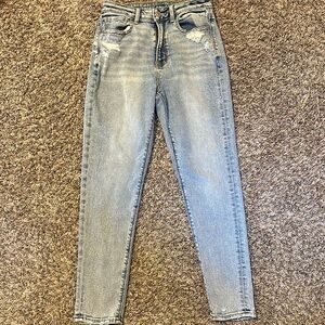 American Eagle Mom Jean Size 2